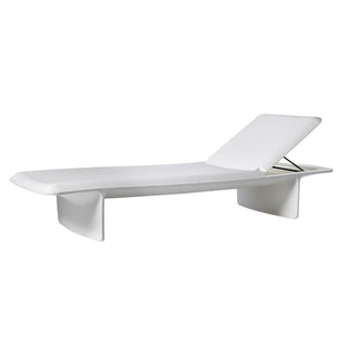 Slide Ponente sun lounger Slide Milky white FT - Buy now on ShopDecor - Discover the best products by SLIDE design